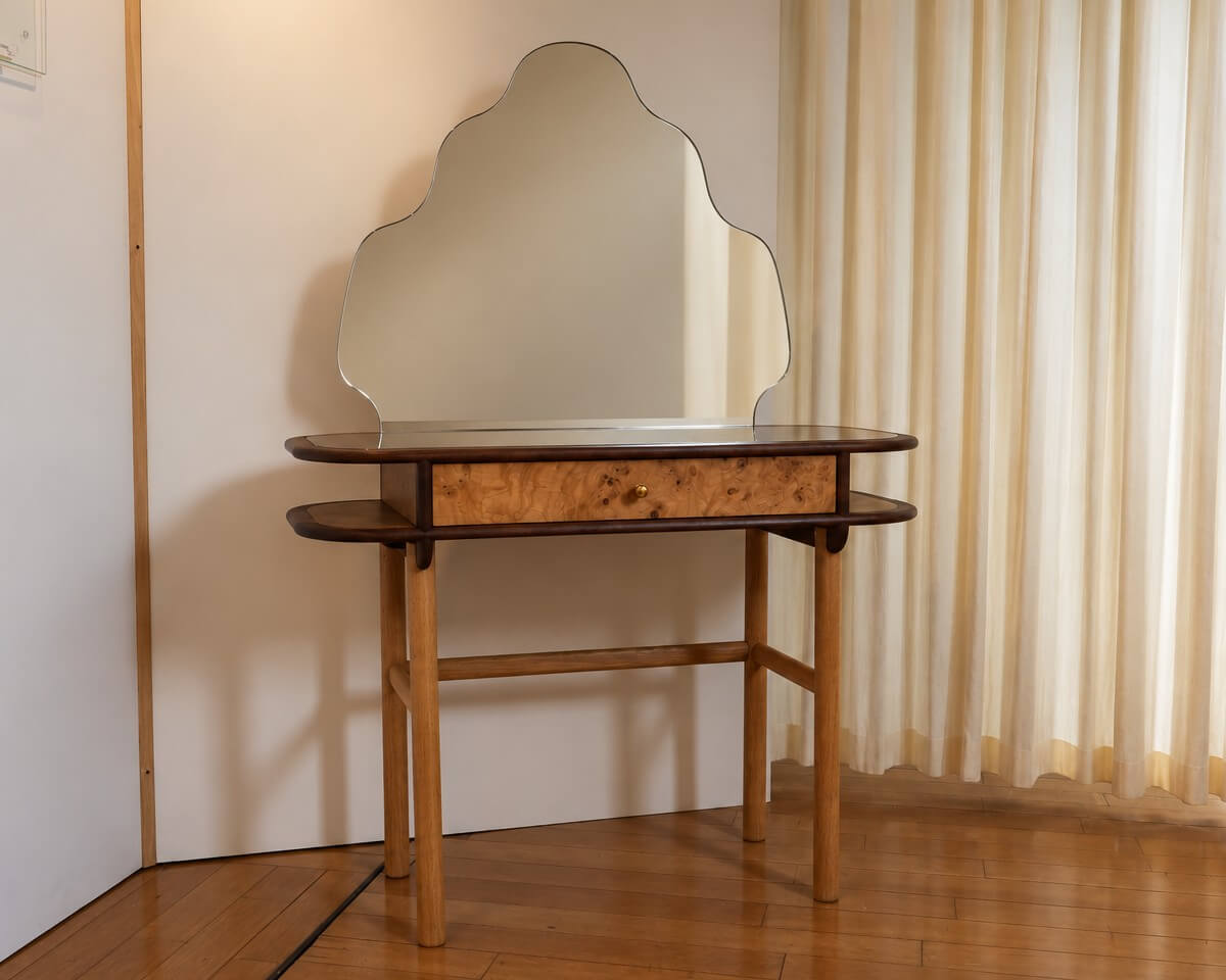 Vanity Table