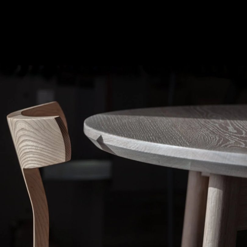 Orca Table